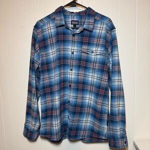 Men’s Patagonia flannel
